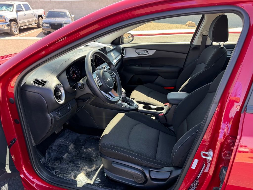Used 2024 Kia Forte LXS FWD image 11
