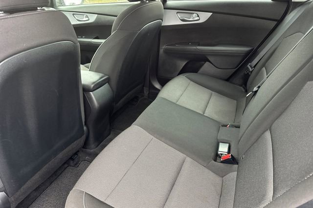 Used 2023 Kia Forte LXS image 13