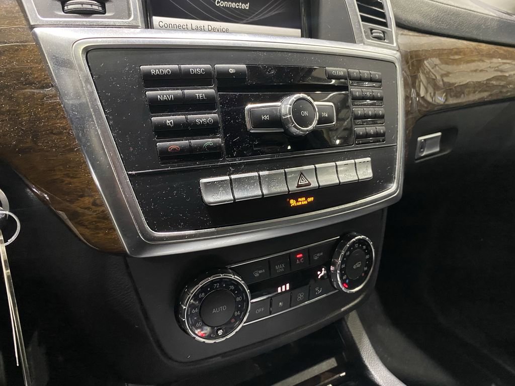 Used 2013 Mercedes-Benz GL 450 4MATIC image 9