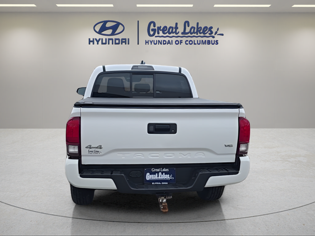 Used 2021 Toyota Tacoma SR AWD/4WD image 4