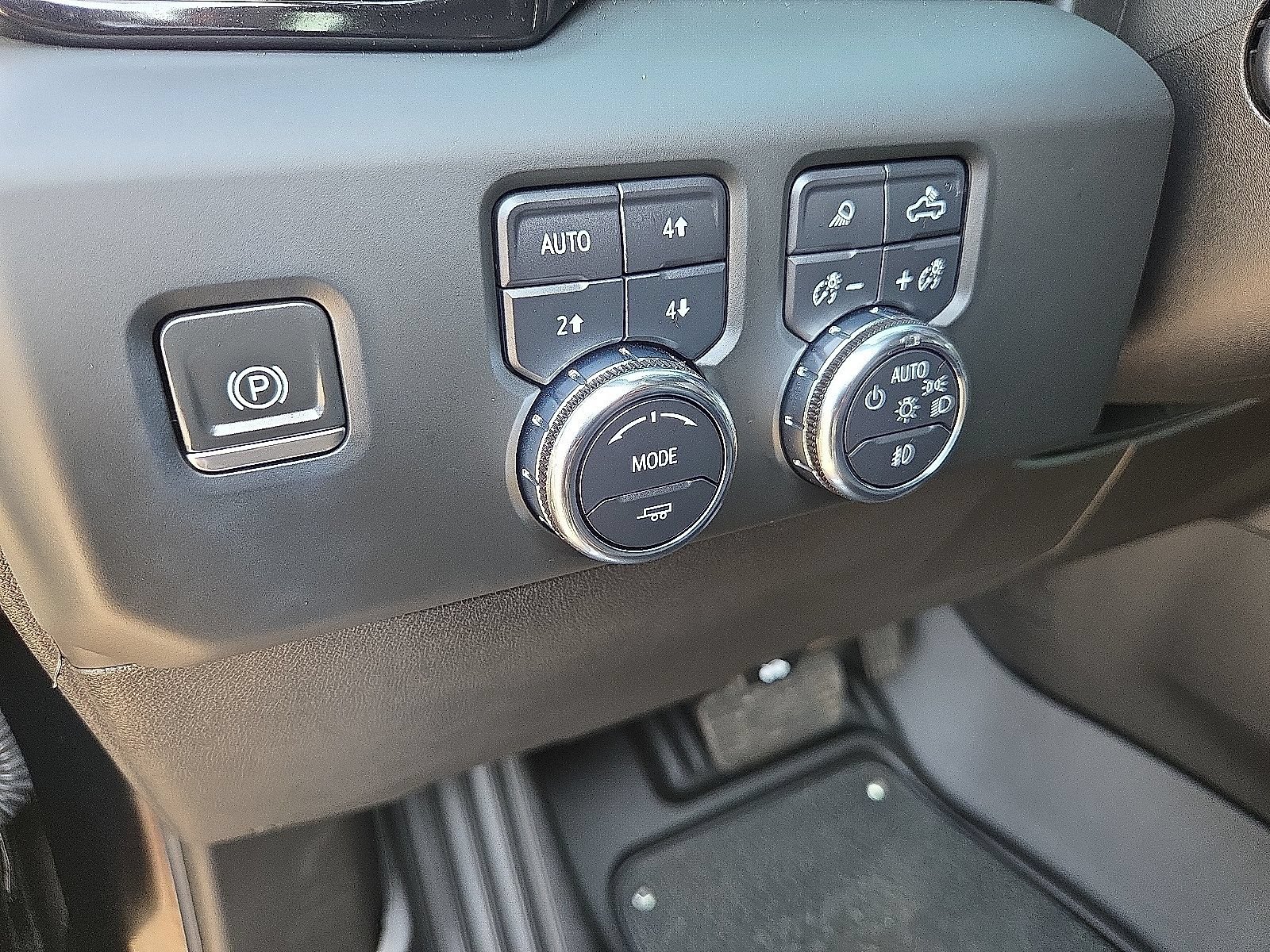 Certified 2023 GMC Sierra 1500 Denali AWD/4WD image 11