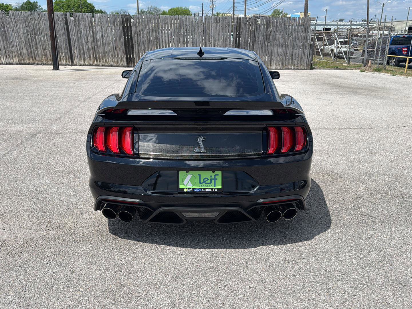 Used 2022 Ford Mustang Shelby GT500 w/ Technology Package image 6