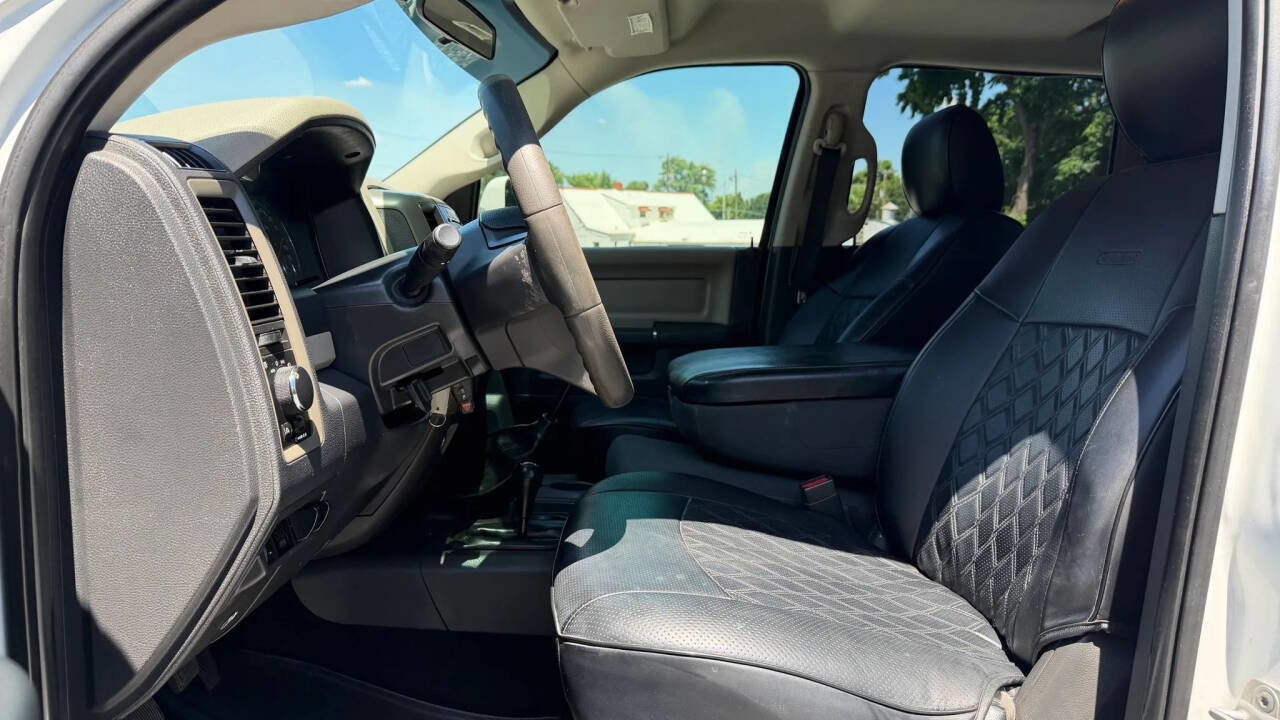 Used 2010 Dodge Ram 2500 Truck ST w/ ST Popular Equipment Group AWD/4WD image 16