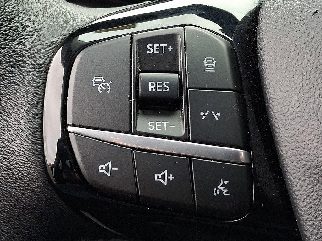 Used 2024 Ford Escape SE image 21