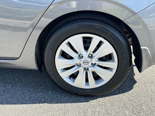 Certified 2025 Nissan Sentra S image 20