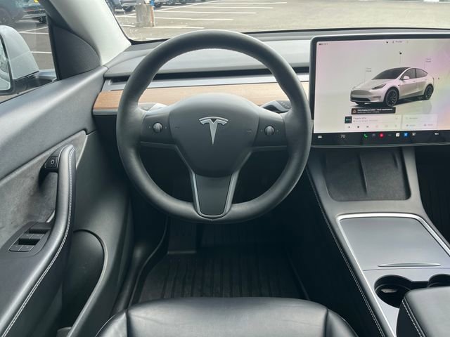 Used 2022 Tesla Model Y Long Range AWD/4WD image 12