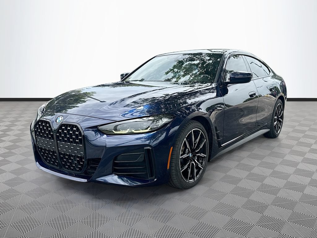 Used 2022 BMW 430i Gran Coupe w/ M Sport Package RWD image 3