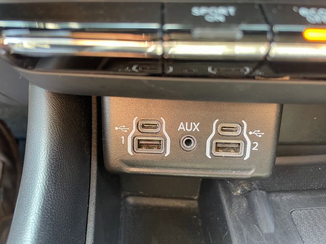 Used 2022 Dodge Durango R/T image 25