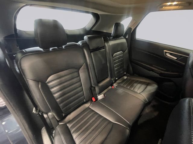 Used 2022 Ford Edge SEL w/ Convenience Package image 18