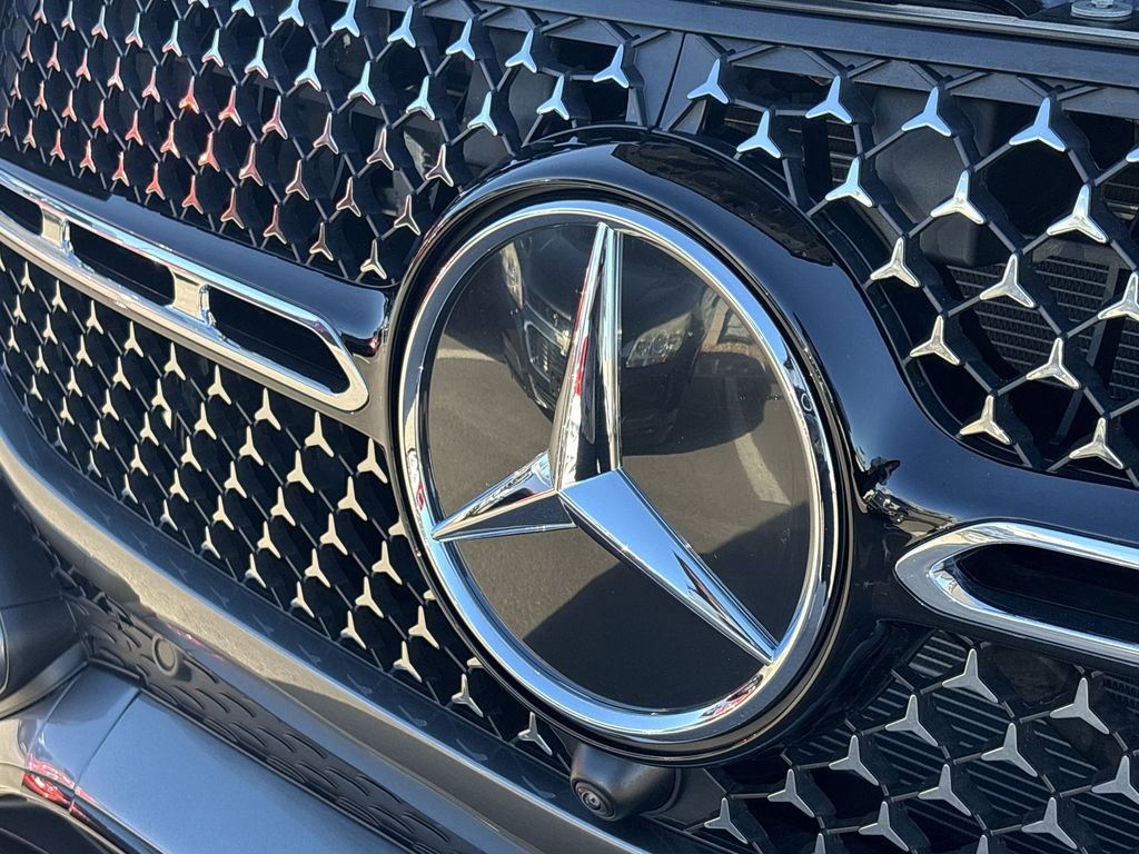 Used 2025 Mercedes-Benz GLE 450 4MATIC Coupe image 32