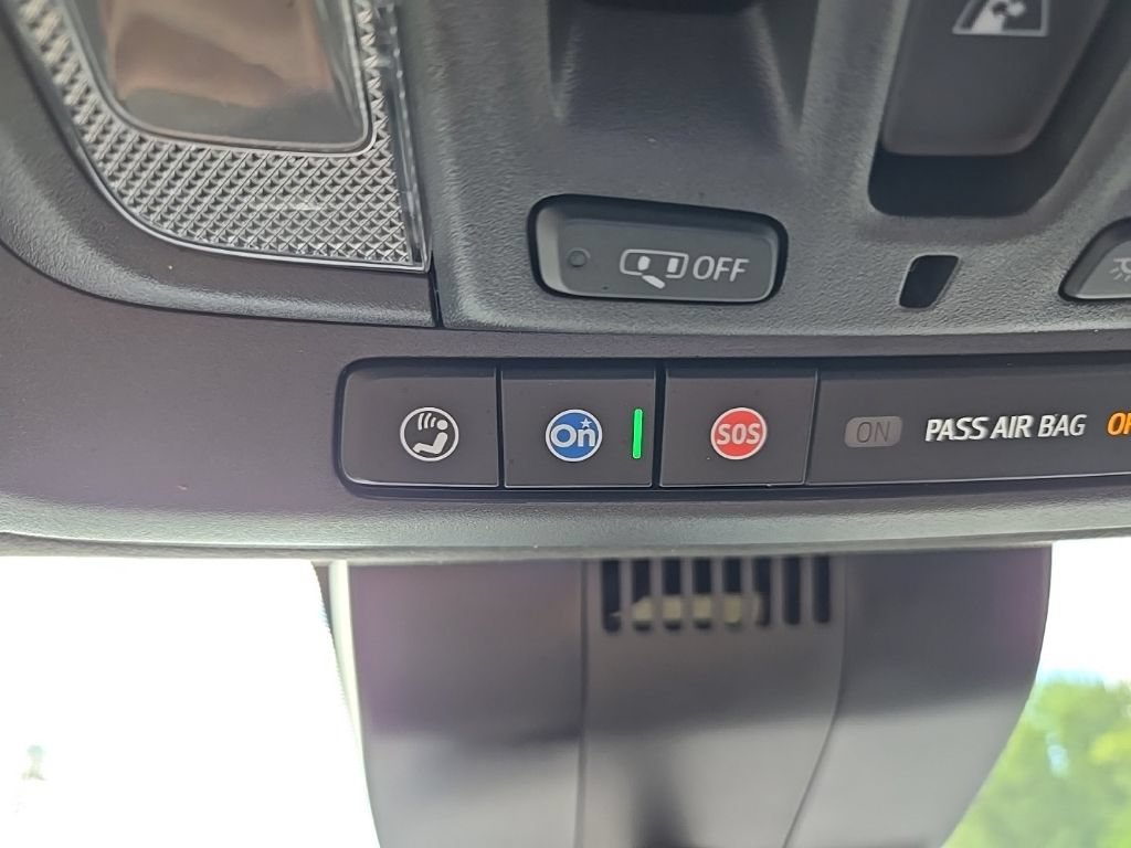 Used 2024 GMC Sierra 1500 AT4X AWD/4WD image 46