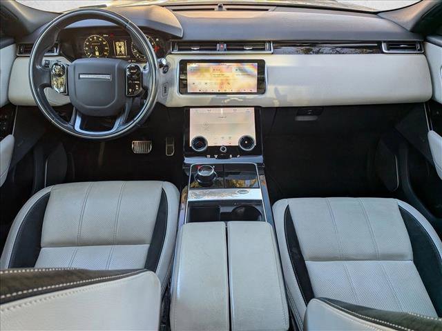 Used 2018 Land Rover Range Rover Velar R-Dynamic SE image 15