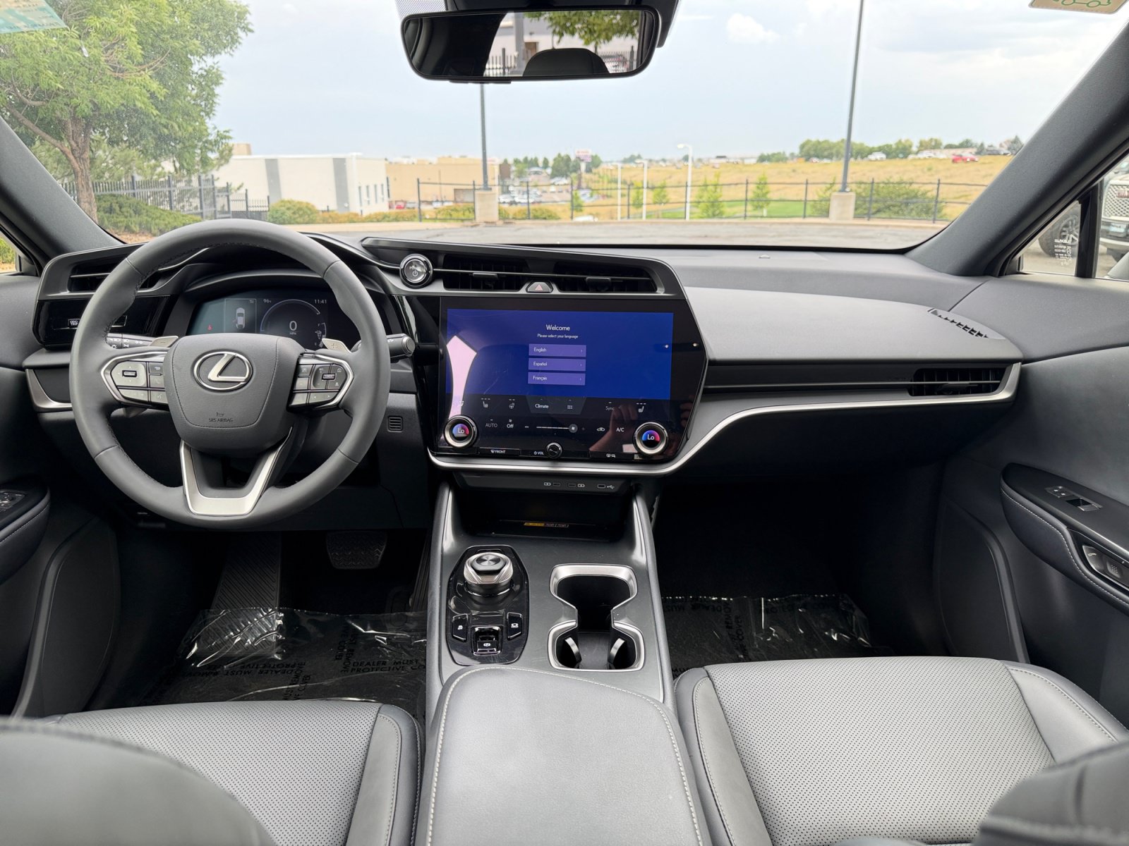 Used 2025 Lexus RZ 450e w/ Accessory Package (2T) AWD/4WD image 19