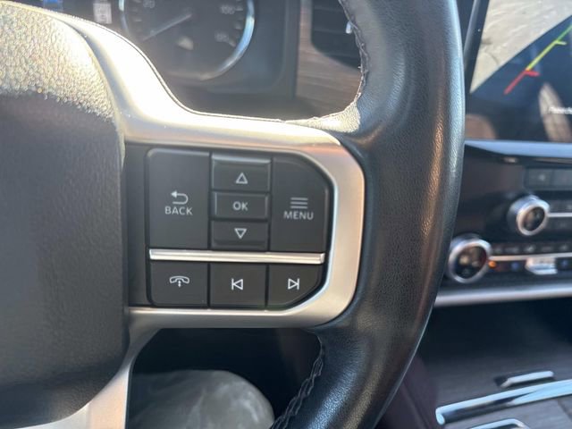 Used 2024 Ford Expedition Max Limited image 31