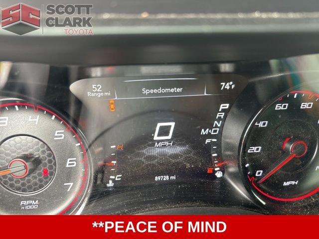 Used 2018 Dodge Charger SXT w/ Blacktop Package image 3