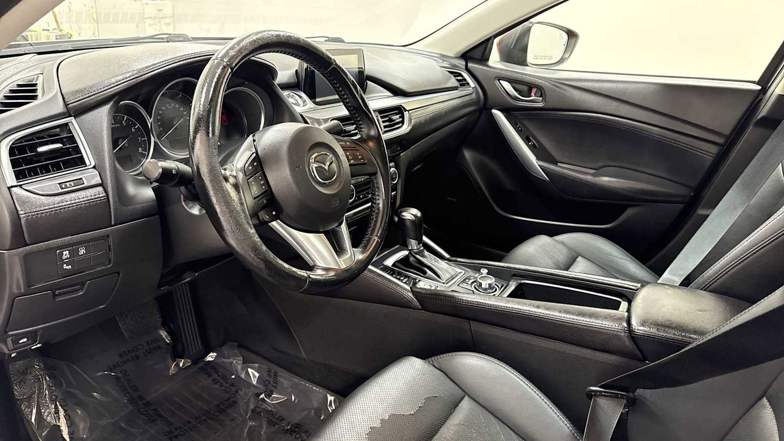 Used 2016 MAZDA MAZDA6 Touring w/ Touring Technology Package image 12