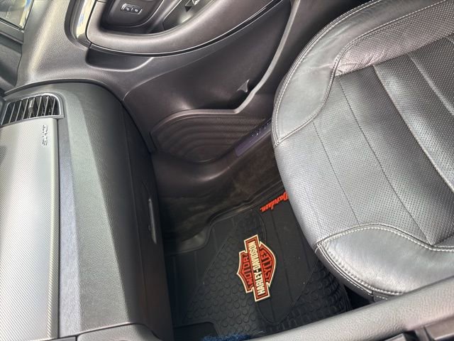 Used 2015 Ford Taurus SHO w/ Equipment Group 401A image 7