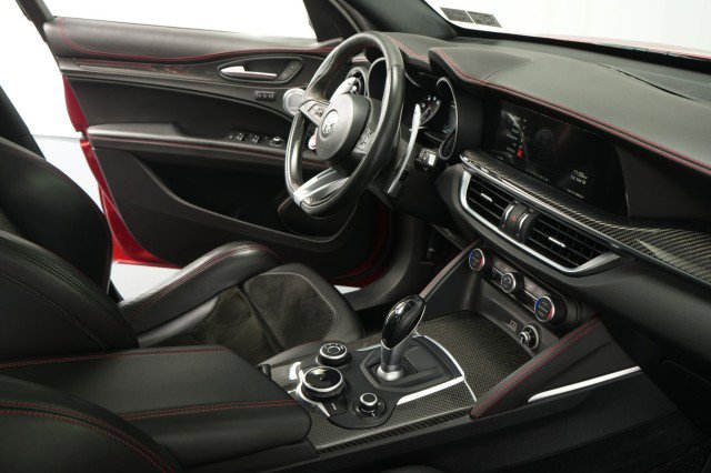 Used 2018 Alfa Romeo Stelvio Quadrifoglio w/ Driver Assist Dynamic Package image 60