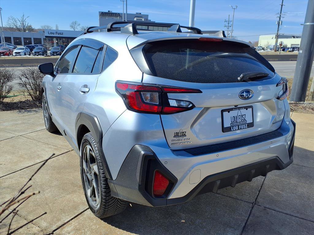 Used 2024 Subaru Crosstrek 2.5i Limited w/ Crosstrek Mirror Package image 2