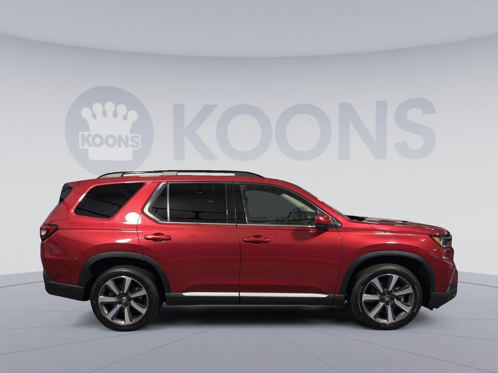 Used 2023 Honda Pilot Touring image 8