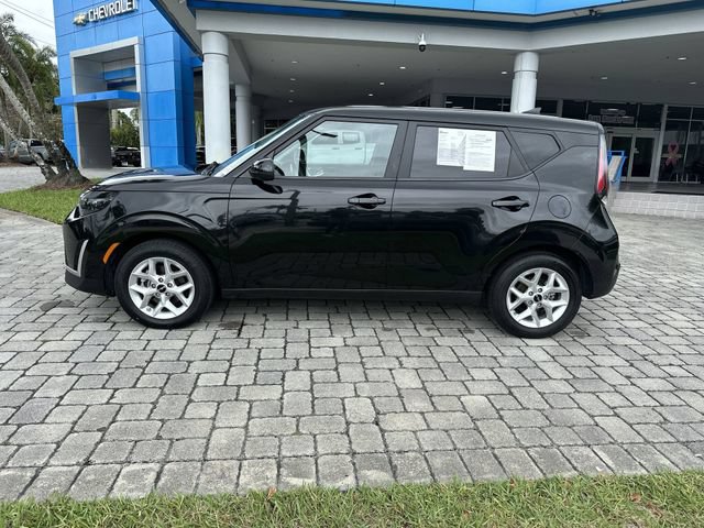 Used 2024 Kia Soul LX w/ Option Group 015 FWD image 31