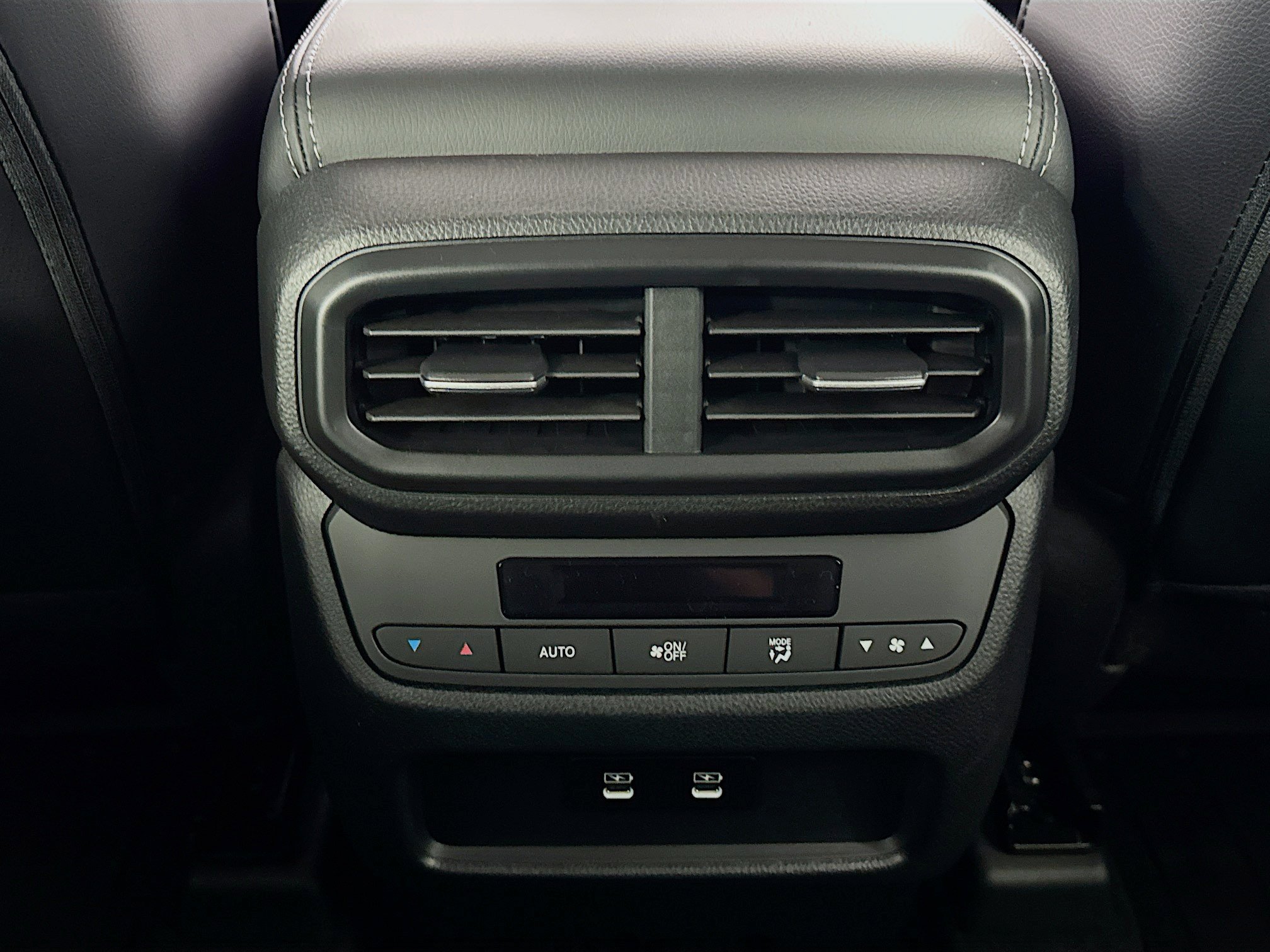New 2026 Honda Pilot Touring image 27