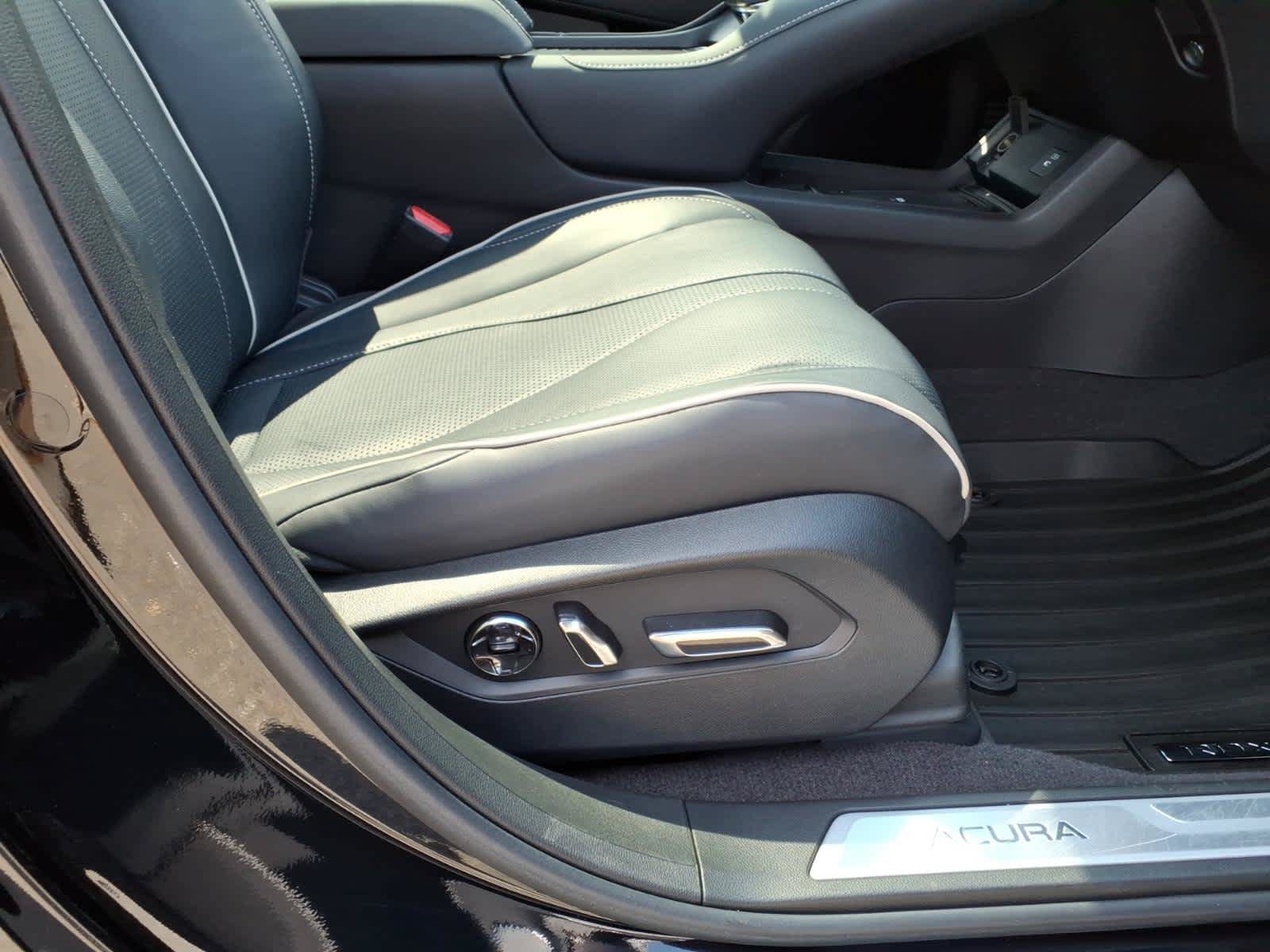Used 2023 Acura RDX w/ Advance Package AWD/4WD image 17