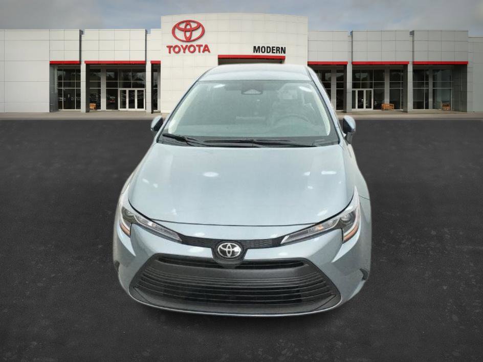 New 2026 Toyota Corolla LE image 2