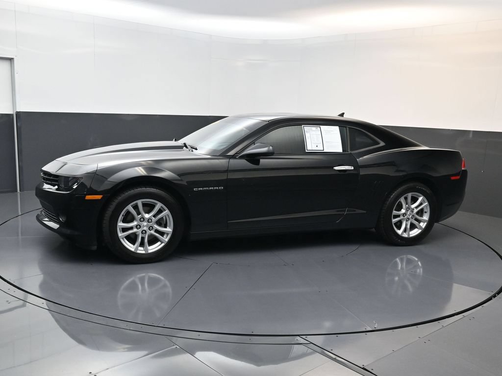 Used 2014 Chevrolet Camaro LS RWD image 9