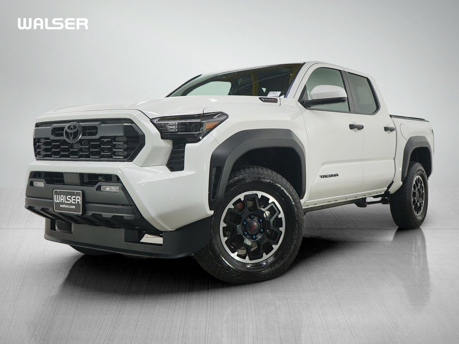Used 2026 Toyota Tacoma TRD Off-Road AWD/4WD image 1