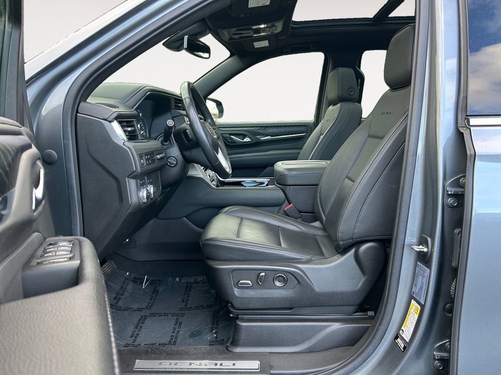 Used 2021 GMC Yukon Denali AWD/4WD image 15