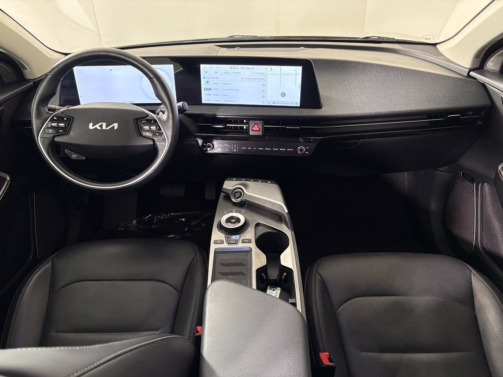 Used 2023 Kia EV6 Wind AWD/4WD image 34