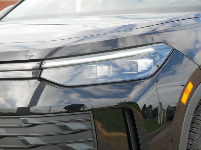 Certified 2026 Volkswagen Tiguan SE AWD/4WD image 10