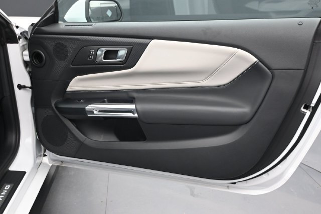 Used 2025 Ford Mustang GT Premium RWD image 11