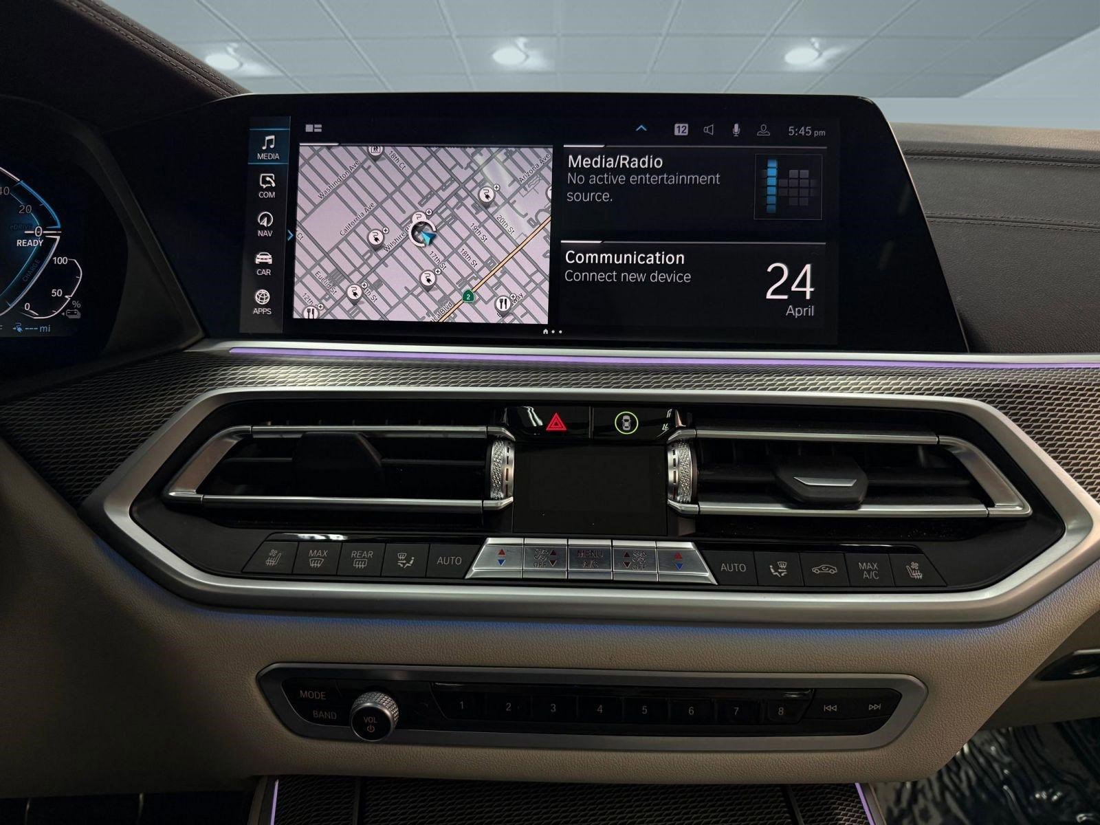 Used 2022 BMW X5 xDrive45e w/ M Sport Package AWD/4WD image 29