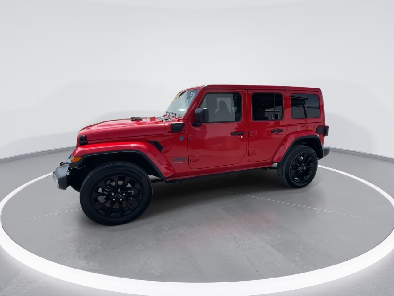 Used 2025 Jeep Wrangler Unlimited Sahara w/ Safety Group AWD/4WD image 9