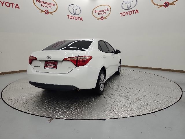 Used 2017 Toyota Corolla LE FWD image 8