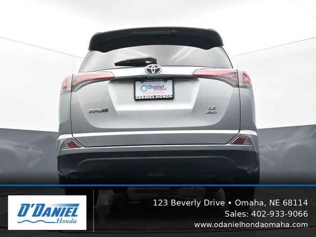 Used 2018 Toyota RAV4 LE w/ All Weather Liner Package AWD/4WD image 11