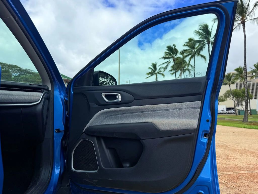 Used 2022 Jeep Compass Latitude image 14