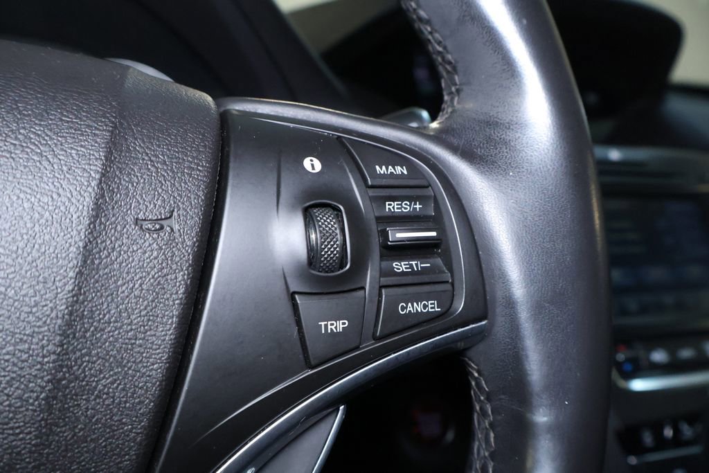 Used 2018 Acura MDX w/ Technology & Entertainment image 26