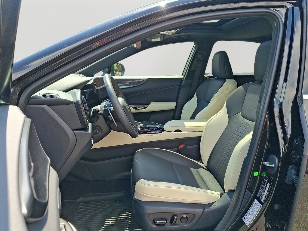 Used 2023 Lexus NX 350 AWD image 14