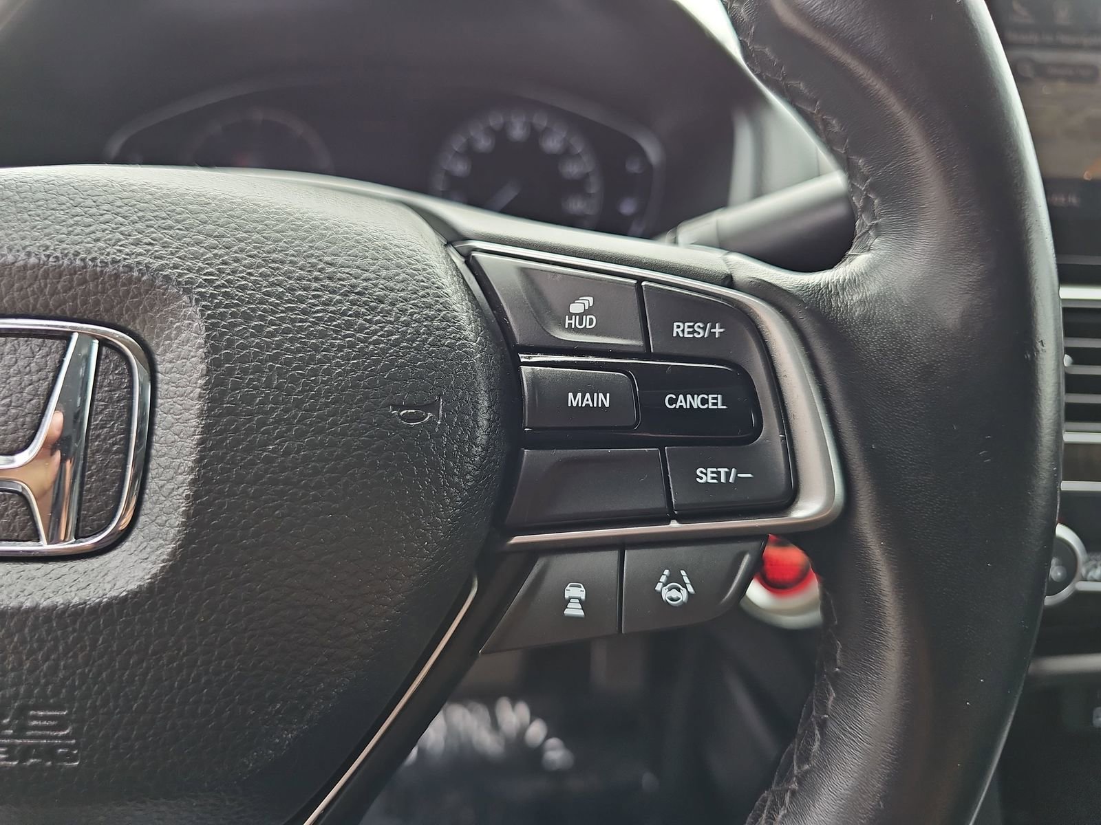 Used 2019 Honda Accord Touring image 17