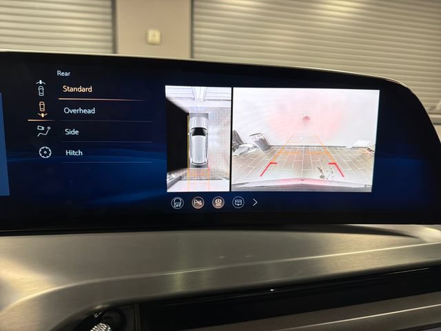 Certified 2026 Cadillac Vistiq Sport AWD/4WD image 21