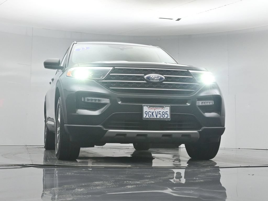 Certified 2023 Ford Explorer XLT w/ Equipment Group 202A AWD/4WD image 51
