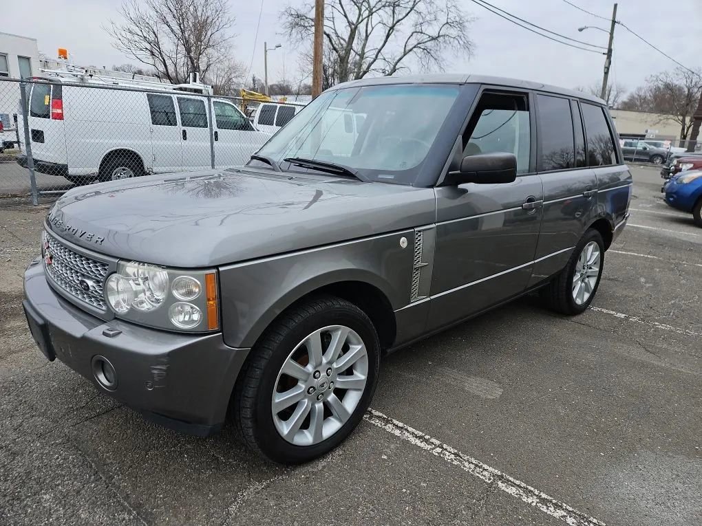 Used 2008 Land Rover Range Rover Supercharged AWD/4WD image 1