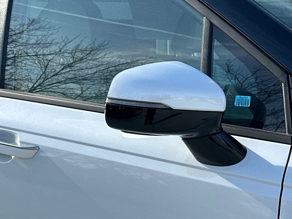 New 2026 Kia Carnival EX FWD image 10