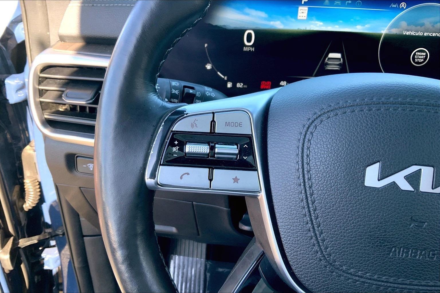 Used 2023 Kia Telluride SX image 22