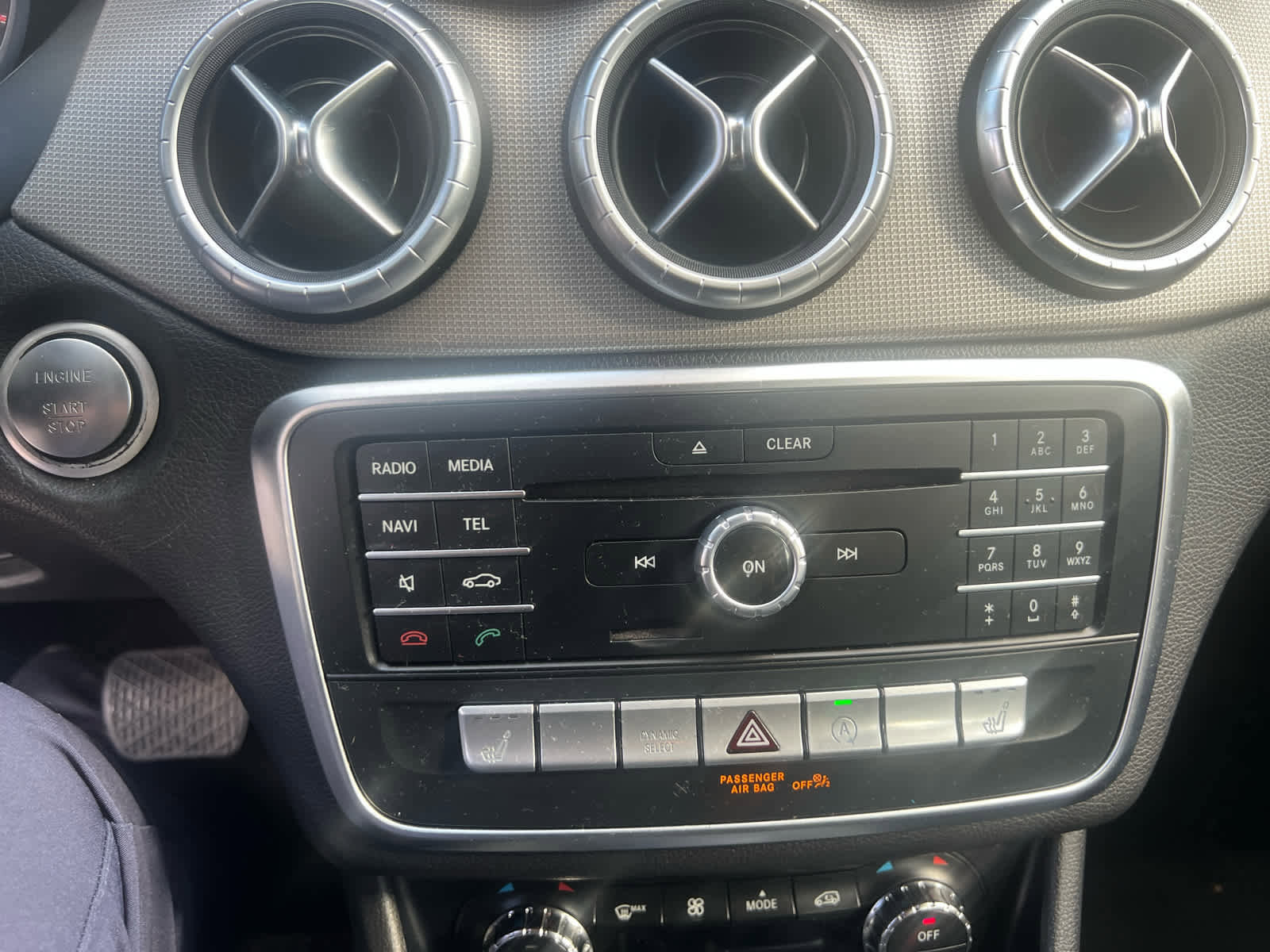 Used 2018 Mercedes-Benz CLA 250 4MATIC image 13