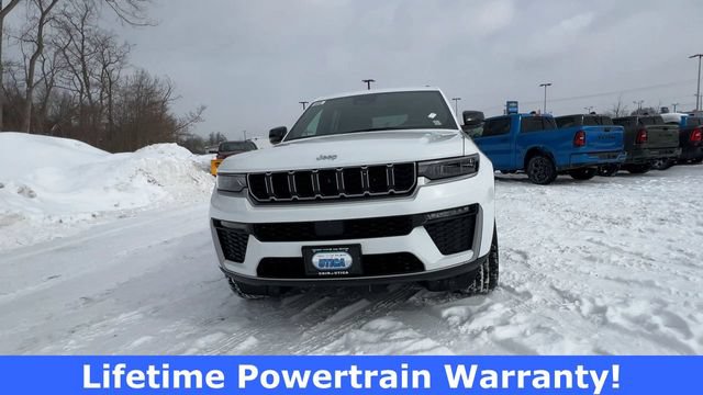 New 2026 Jeep Grand Cherokee Limited AWD/4WD image 3