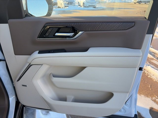 New 2026 GMC Yukon XL Denali image 11